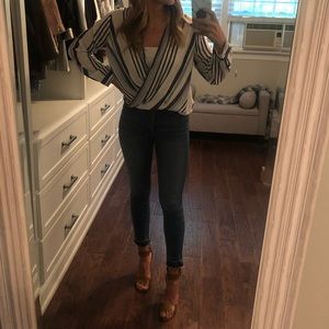 NWOT LULU’S BLUE WHITE STRIPED SHIRT SIZE M